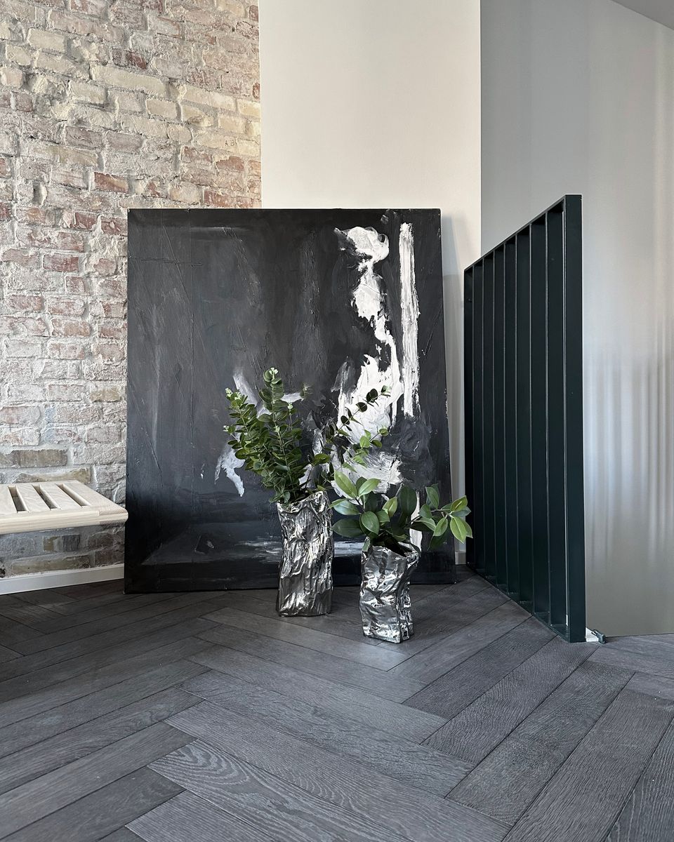 Kami Vase Medio Krom