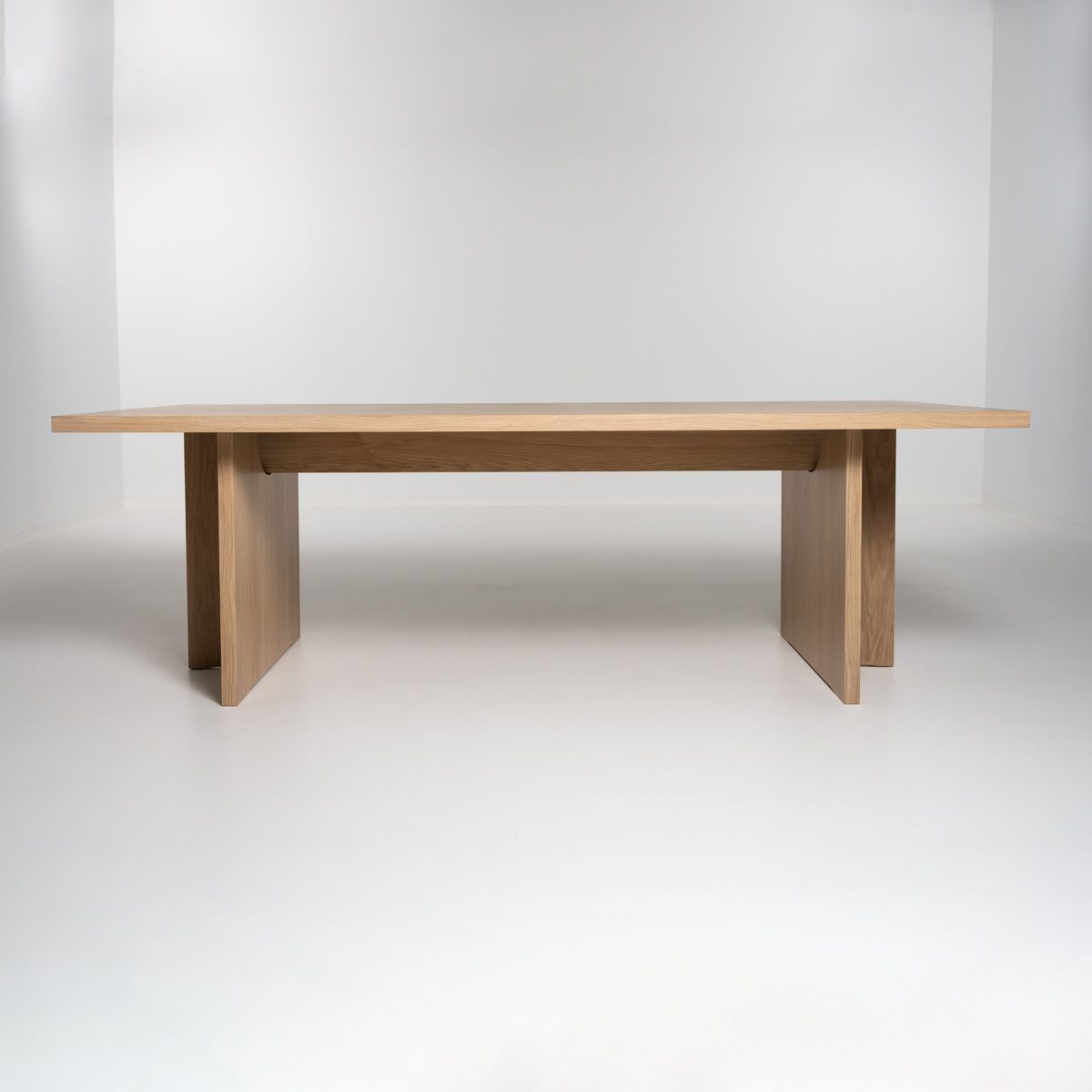 Mølen Spisebord Lys Eik (235X110)