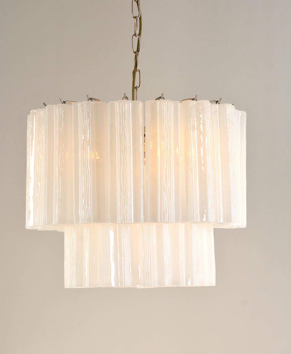 Sezane Chandelier 2 lag (ø49) hvit / krom